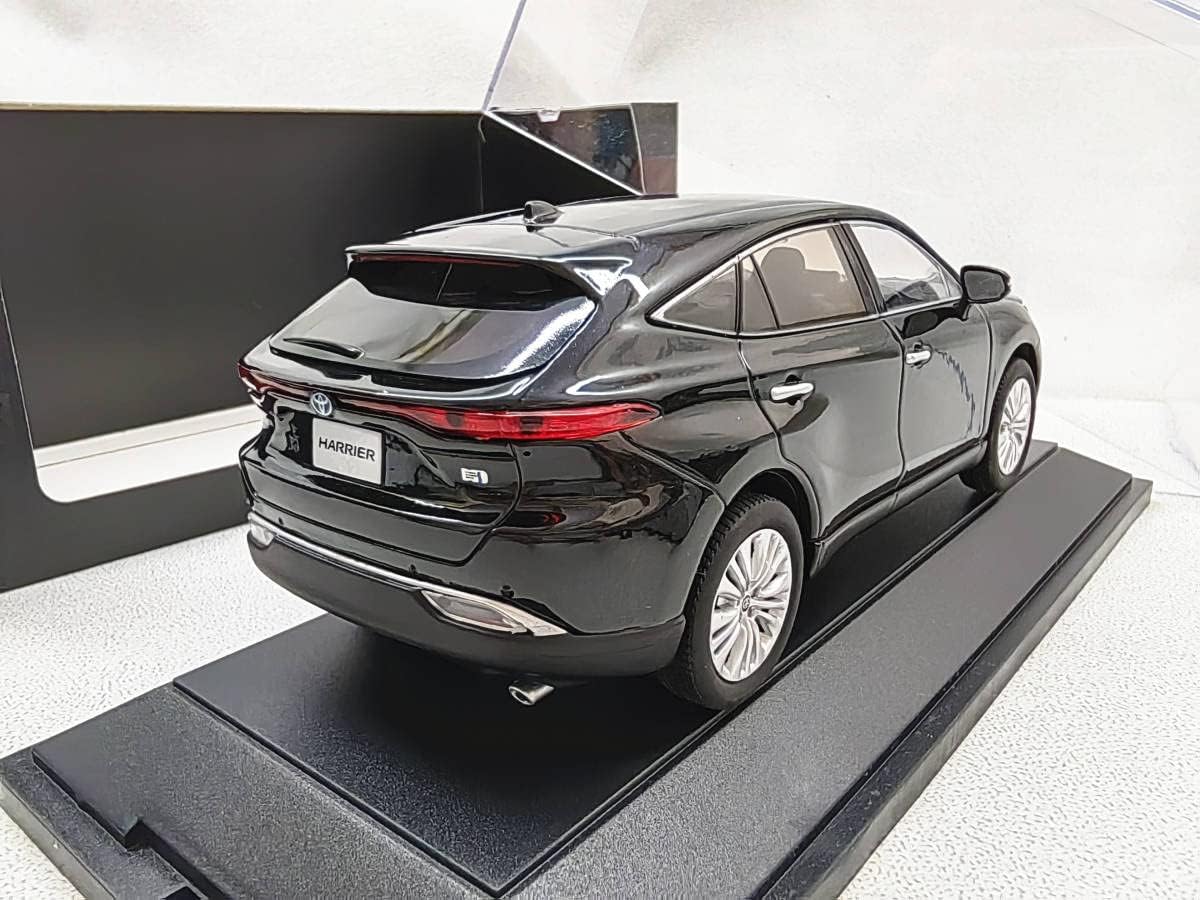 1/30 ミニカー ハリアー HARRIER 80系 4代目 プレシャスブラックパール